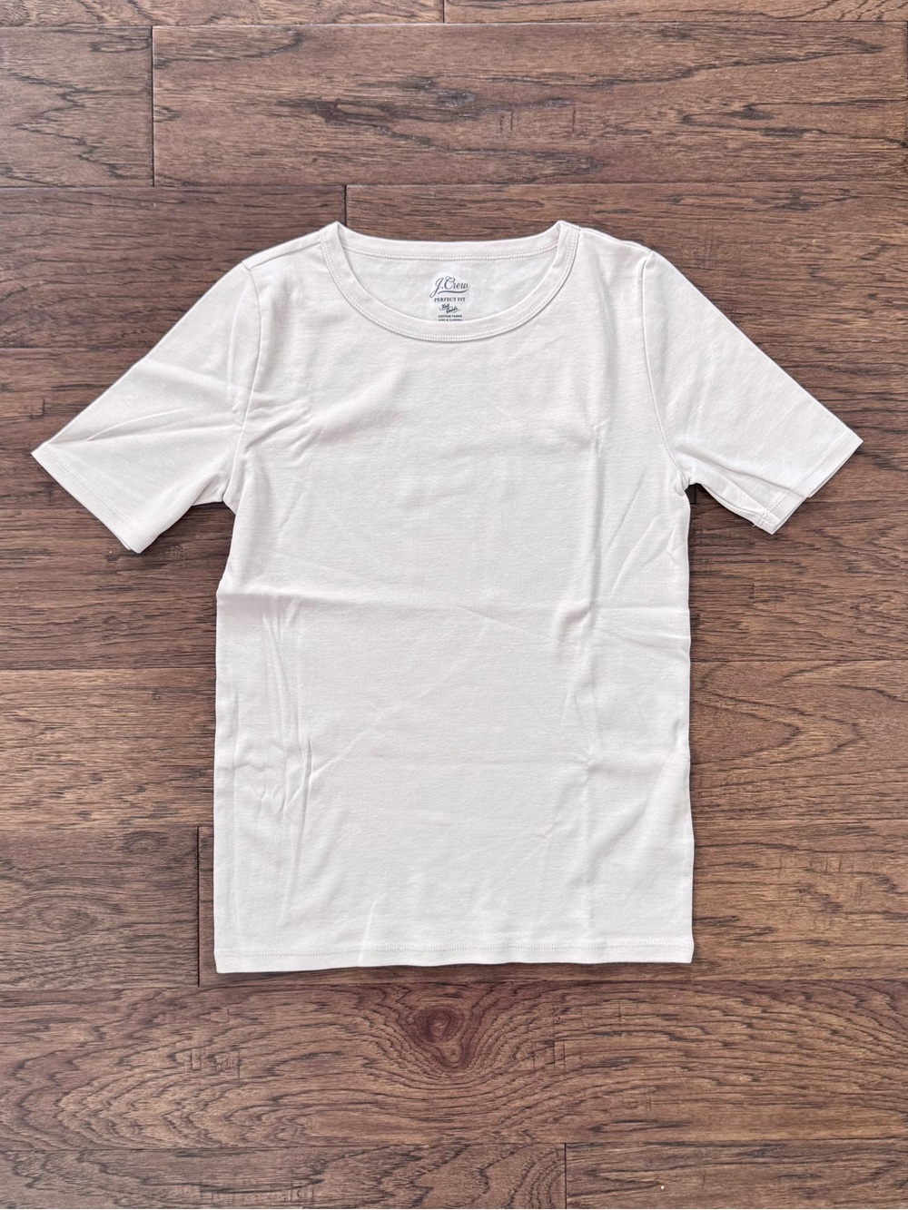 NWOT J. Crew Perfect Slim Fit Tee Cream White Size Small